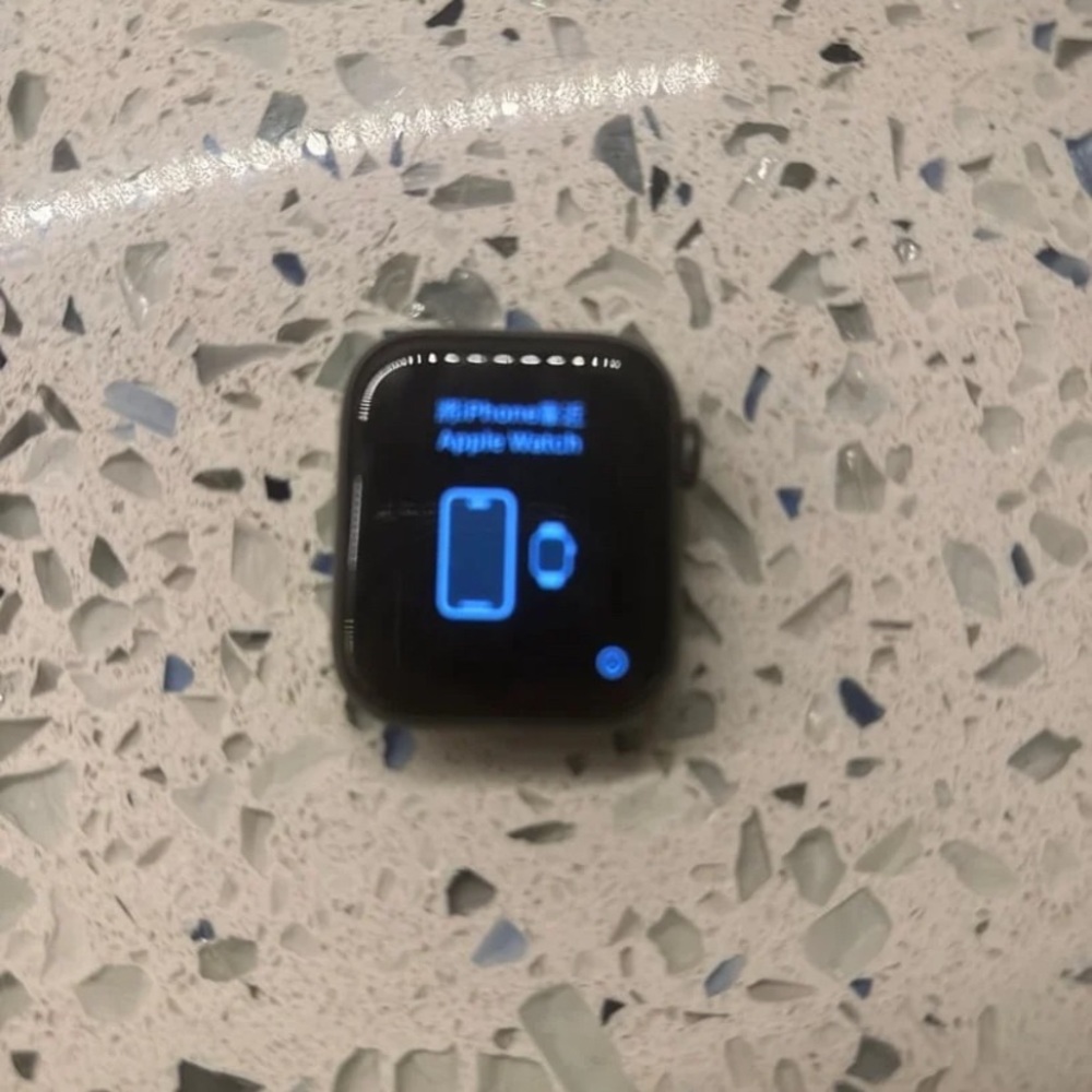 NIKE SERIES 5 APPLE WATCH - Picture 2 of 2
